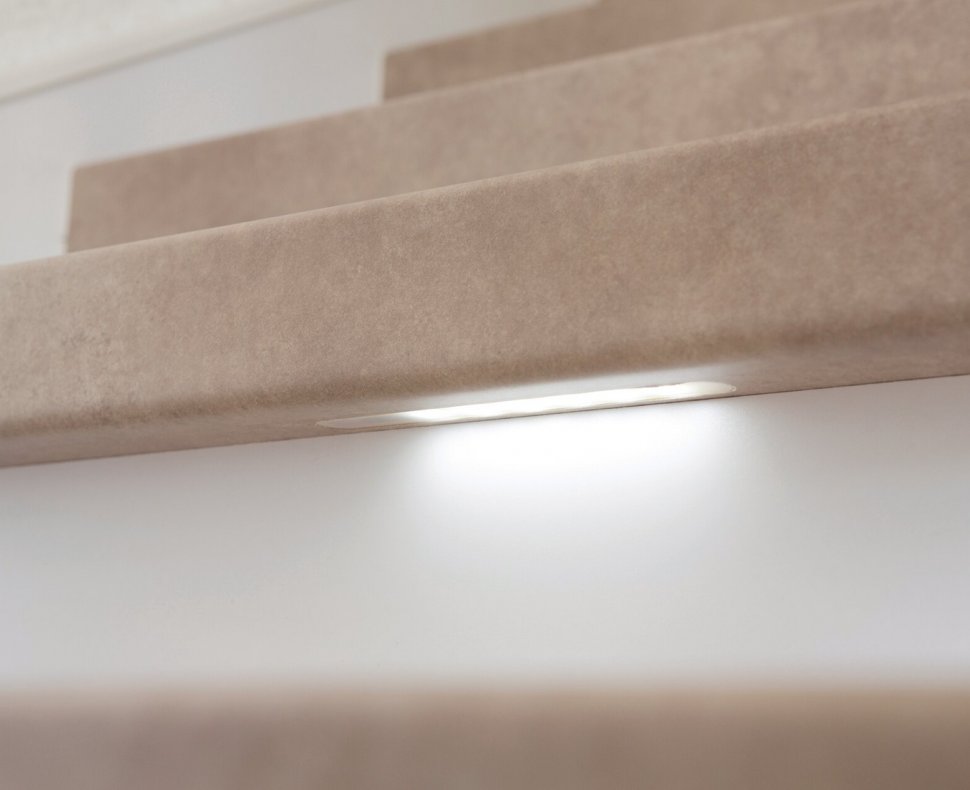 Treppenrenovierung - Stufenbeleuchtung