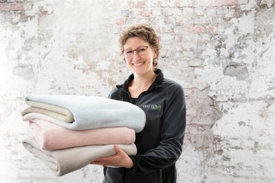 Kuschelige Heimtextilien bei Knutzen Home