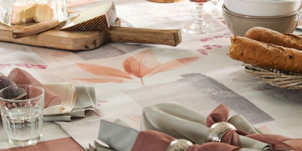 Tischdecke und Tischläufer