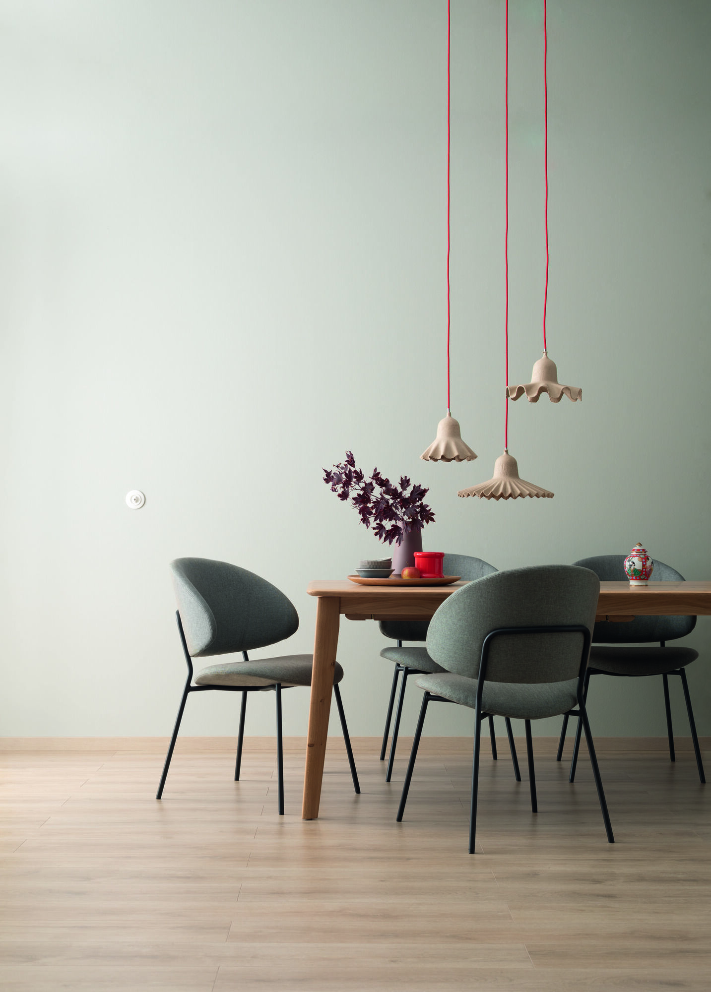 Hochdeckende Designfarbe Betongrau